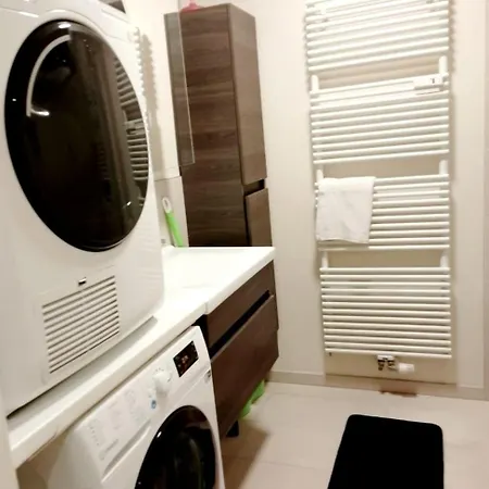 Ng Apartment *